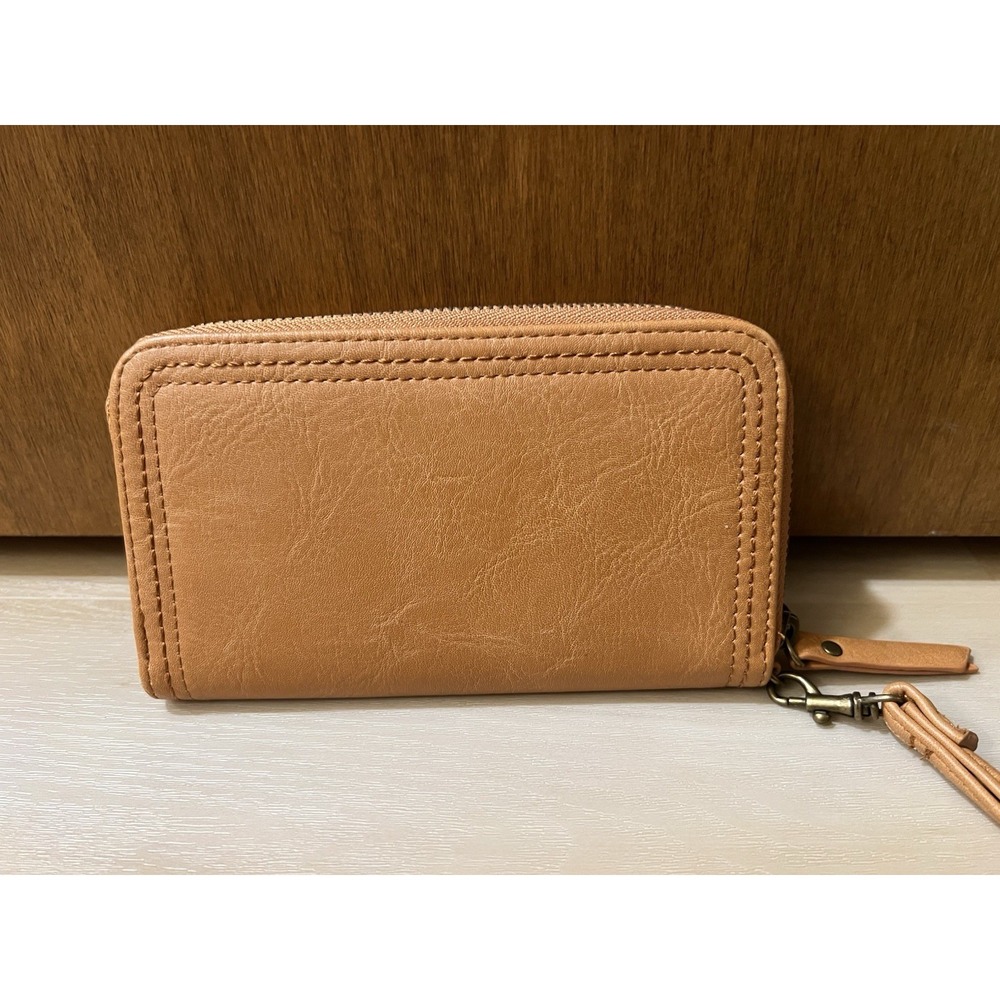 Universal Thread Brown Faux Leather Zip Wallet with‎ Wrist Strap Card Slots